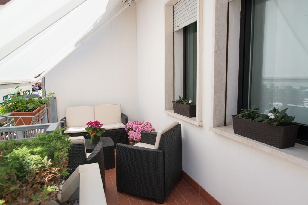 Albergo Arcobaleno Sottomarina Exterior foto